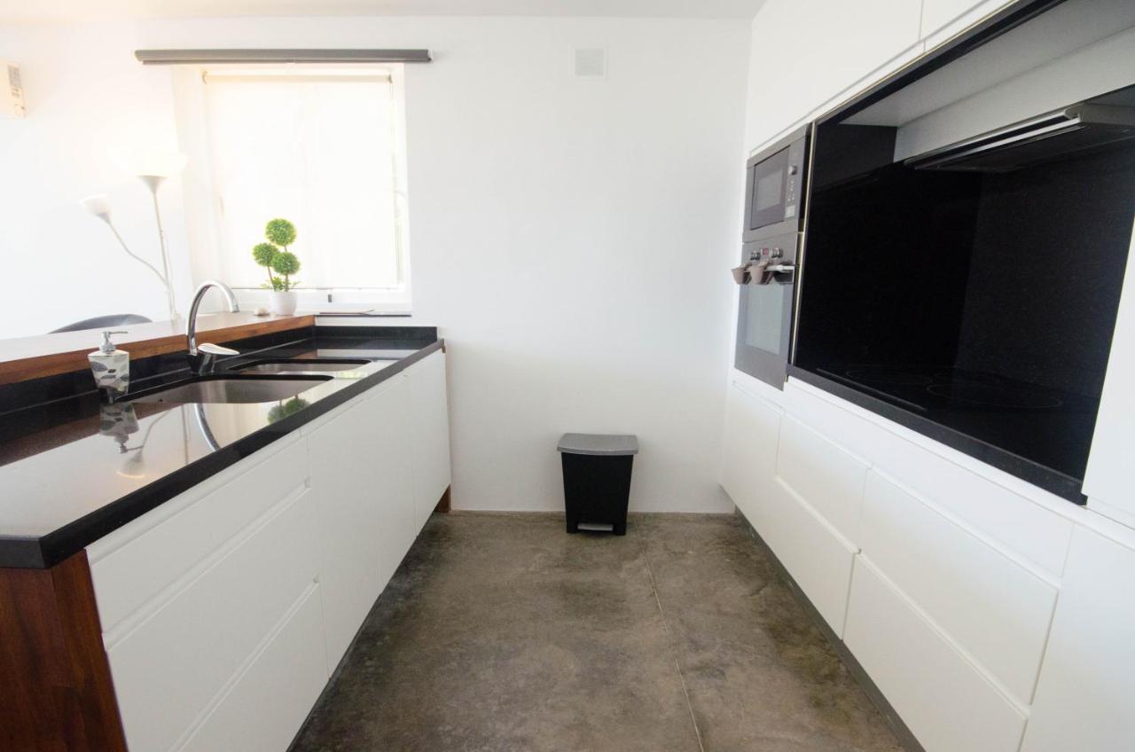 Apartment Seghers- Seaside Charm By The Beach Estepona Luaran gambar